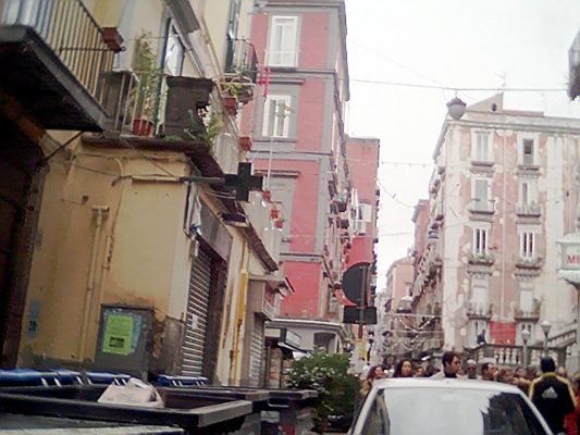 Clicca per vedere l'immagine alla massima grandezza